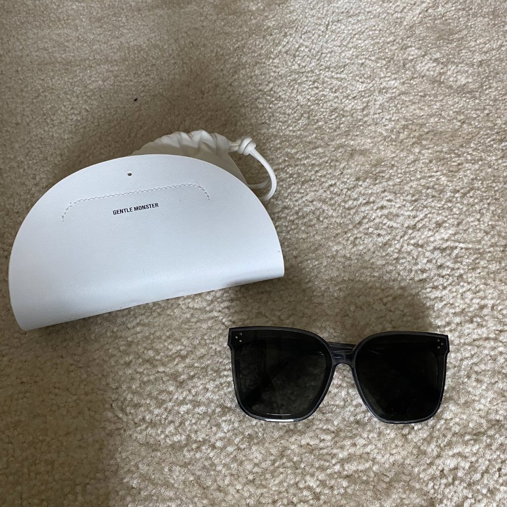 GENTLE MONSTER her Sunglasses